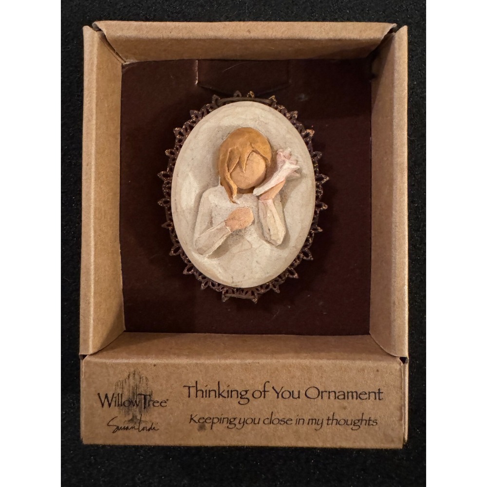 Retired Willow Tree 26202 Thinking of Your Ornament in Box‎ 2" X 1.5"
